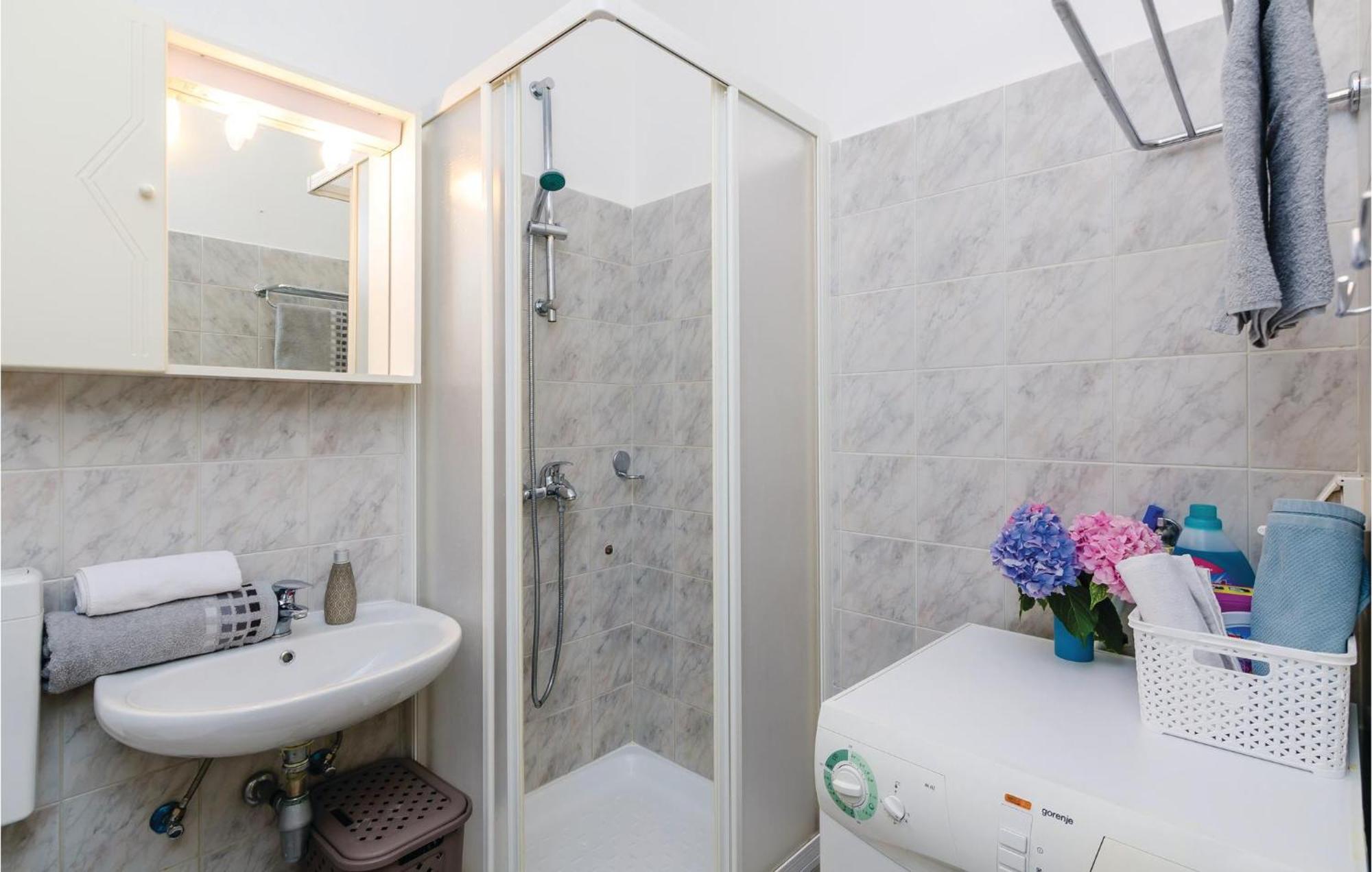 Pet Friendly Apartment In Bosanka With Kitchen Дубровник Экстерьер фото